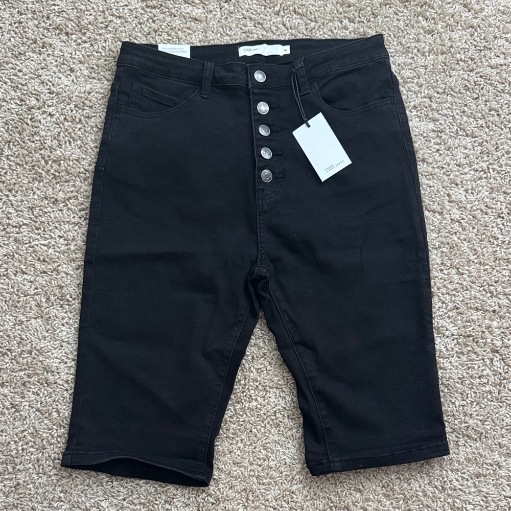 NWT TNR Bermuda Shorts - Black